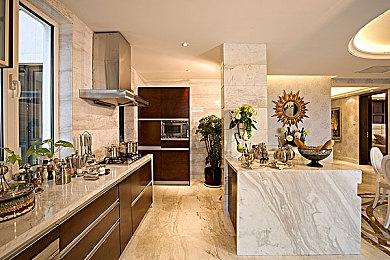 《如龙8》“新动态指令RPG战斗”6大亮点介绍